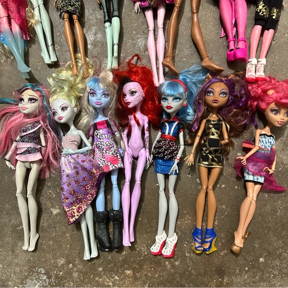 Bundle of monster high dolls - Picture 3 of 11